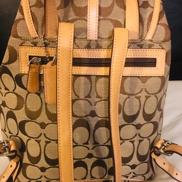 Coach backpack - Picture 2 of 2